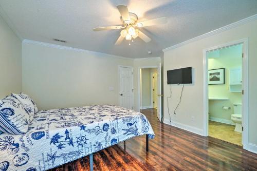 Just Beachy Island Cottage About 1 Mi To Ocean!