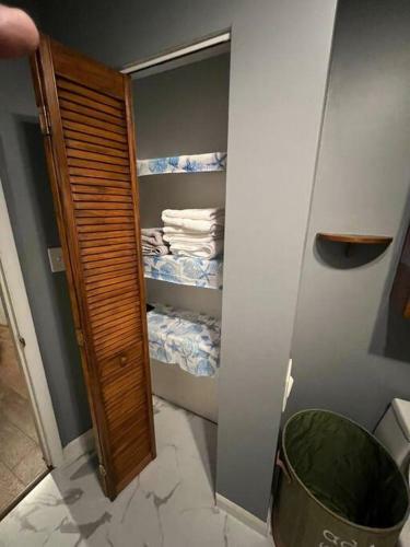 Apartamento 4 Bedrooms & 2 Bathrooms ?dhanu?s Place?
