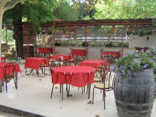 Hostal Auberge Des Garrigues