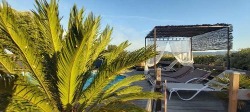 Hostal Maison D'h�tes La Garenne
