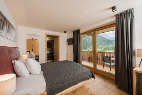 Hotel Dolomitenhof & Chalet Alte Post