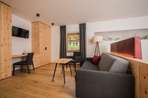 Hotel Dolomitenhof & Chalet Alte Post