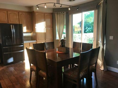 Villa Fabulous Grand Home Pool~jacuzzi Central Walkable