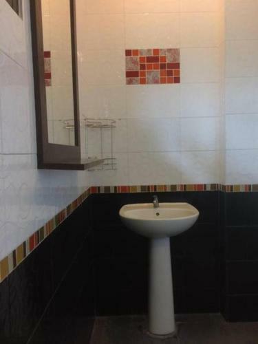 Hostal Bor Hin Baan Tai