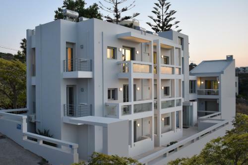 Vivian Art Apartments