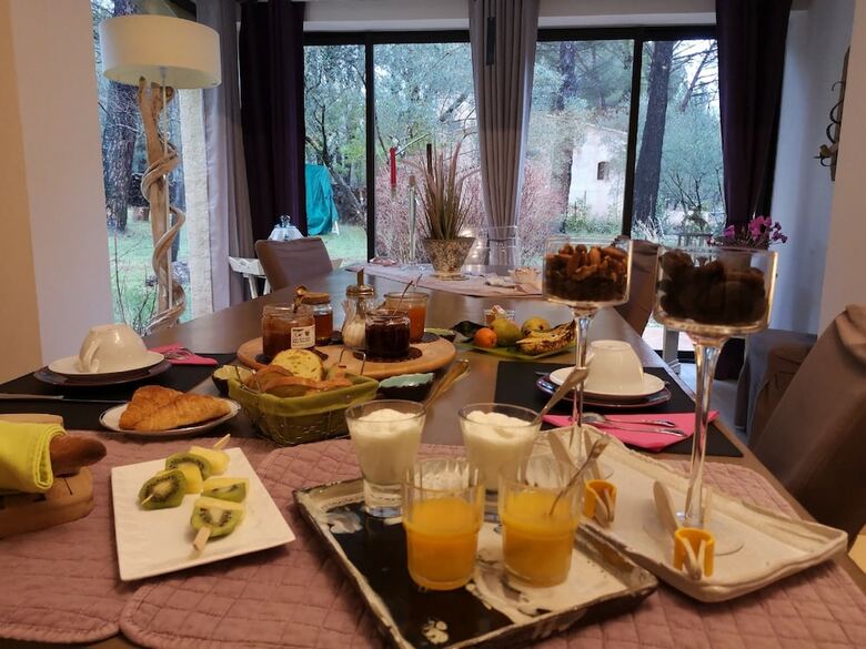 Bed & Breakfast La Maison De La Cigale