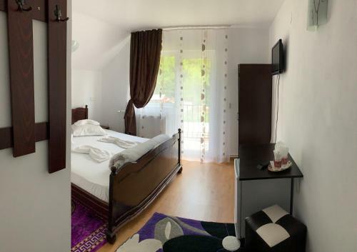 Hostal Casa Natalia Raisa Arie?eni