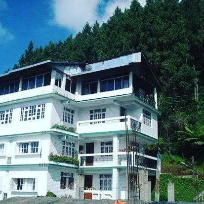 Hotel Chalet Orchid Eco Retreat