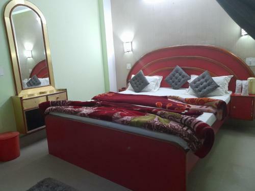 Hotel Sawpanlok Residential