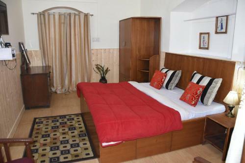 Hostal Room In Lodge - Duplex Suite 1 - Enjoy Your Ultimate Workations