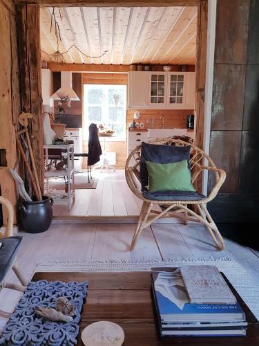 Ekemyra Swedish Artist House