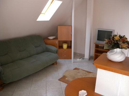 Apartment Balatonfenyves 4