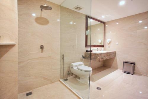 Hotel Grand Whiz Megamas Manado