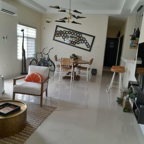 Vacation Home Near Beaches And Waterfalls