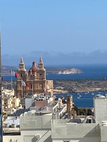 Newly Refurbished Mellieha Central Apartment