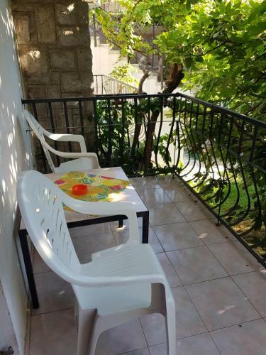 Hostal The Quiet Garden Budva