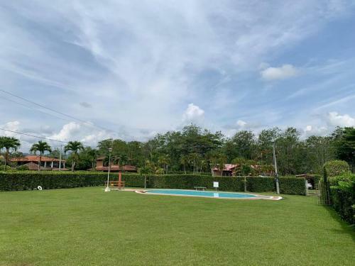 Villa Caba�a de Campo Entera En Viterbo