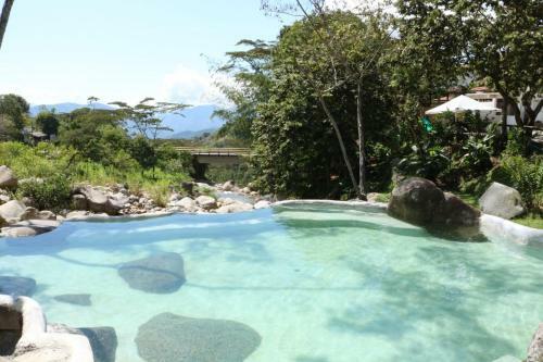 Hotel Hoster�a El Sendero