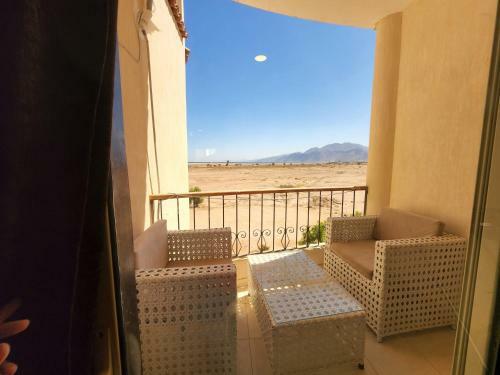 Apartamento Entire Rental Unit