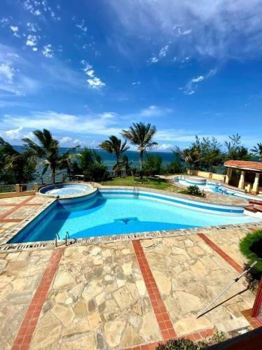 Mombasa Serena 2 Bedroom Beach Front Apartment