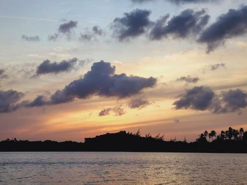 Apartamento Searenity Vacation Homes
