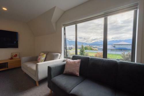 Acheron Homestead - Te Anau Holiday Home