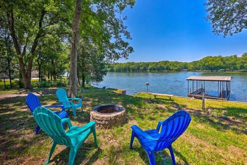 Lakefront Paradise With Fire Pit And Boat Slip!