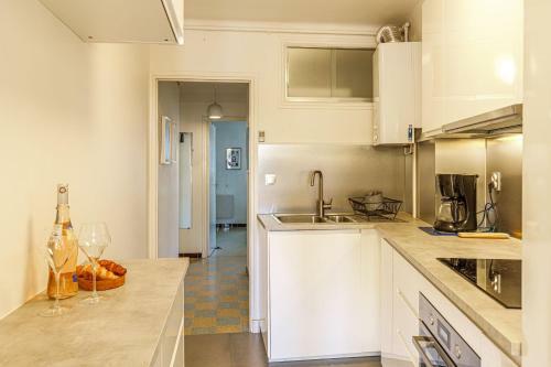 1 Bedroom Apartment Close To Beach