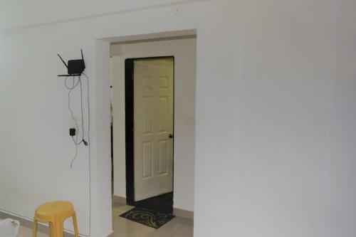 Apartamento F-05, Power Back Up,100mbps, Arpora