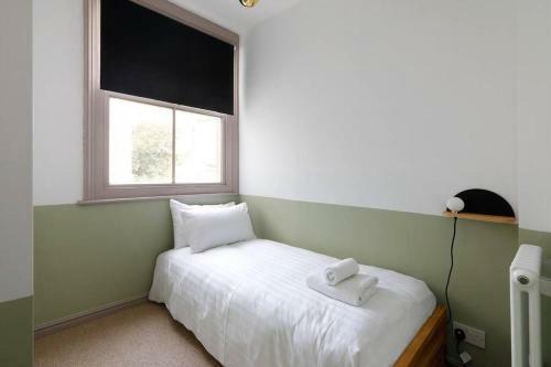Apartamento Stunning 2 Bedroom Flat 8min Walk From The Beach