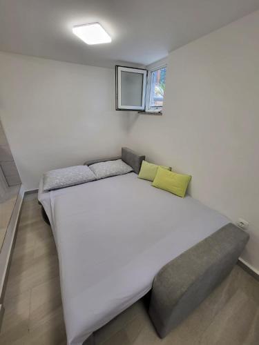 Apartamento Zele Koic 2