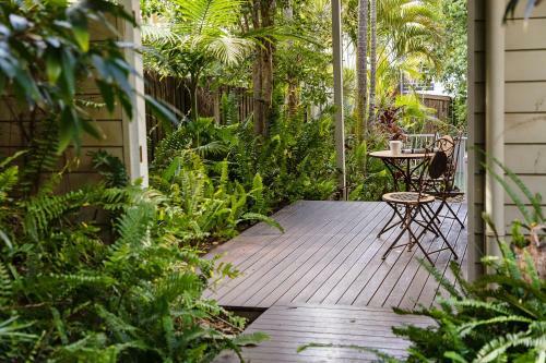 16 Wyona Drive, Noosa Heads
