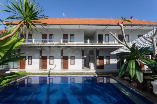 Hostal Cempaka Mas Guest House Canggu