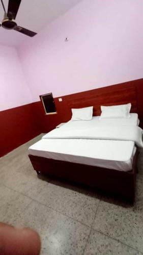 Hotel Oyo 89571 Tushar Residency