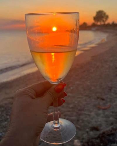 Beach Villa Amfitriti - Your Dream Summer House!