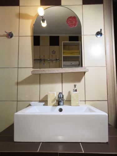 Amoret Apartment