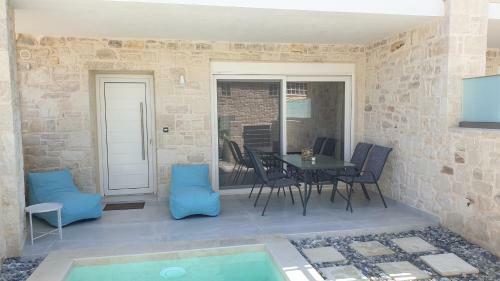 Zefyros Suite , Seafront Retreat !