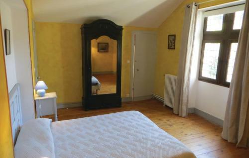 Holiday Home Chateau De La Vauguyon