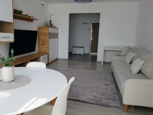 Alexa Apartament