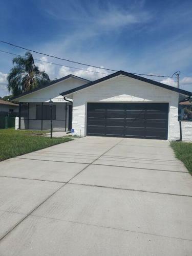 Delightful 3 Bdrm Home, Mins To Clearwater Beach