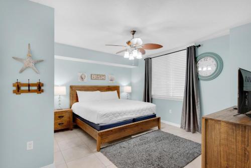 Destin West Bayside Sandpiper #305- Licensed To Chill