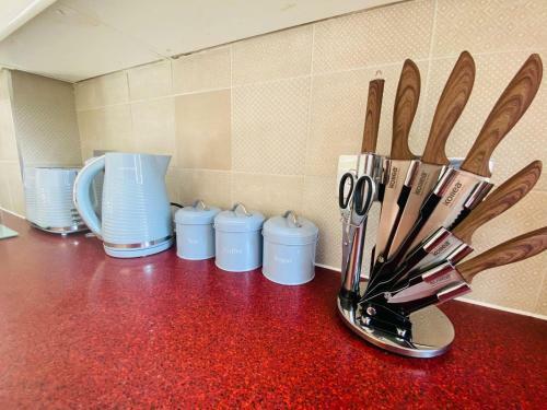 Coastal 2 Bedroom Maisonette With Parking