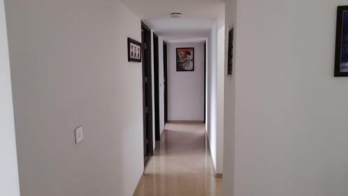 Apartamento AC 3bhk Fully Furnished Flat With Golf View