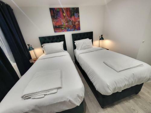 Lovely 4 Bedroom Centrally Located Apartment