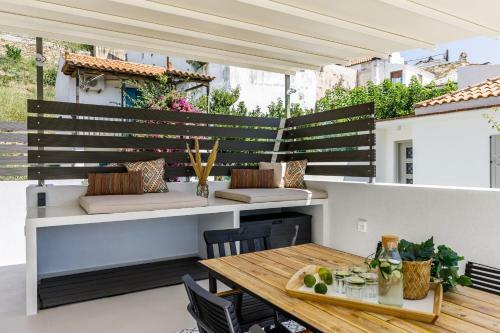 Breezy Rooftop House