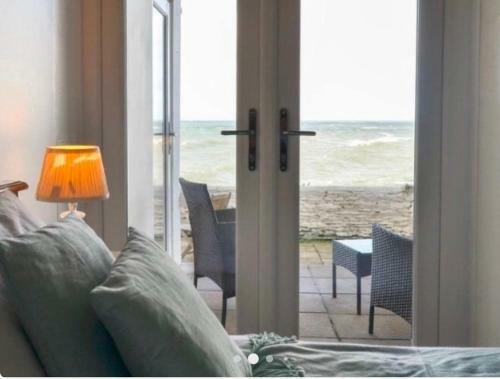 Beautiful Sea View Apartment