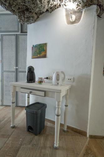 Apartamento Romantic Cave With Big Terrace Overlooking The Sea