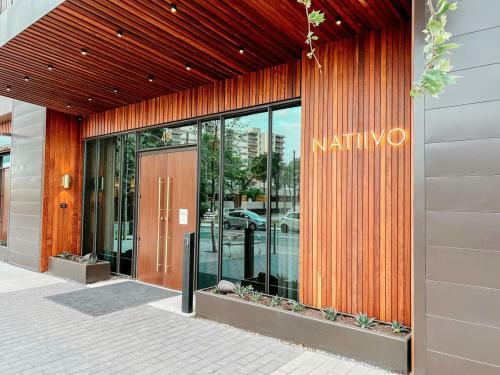 Apartamento New! Luxury Downtown Austin Rainey St. Lake View!