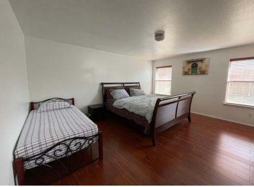 Hostal Private Room Near Downtown Dallas