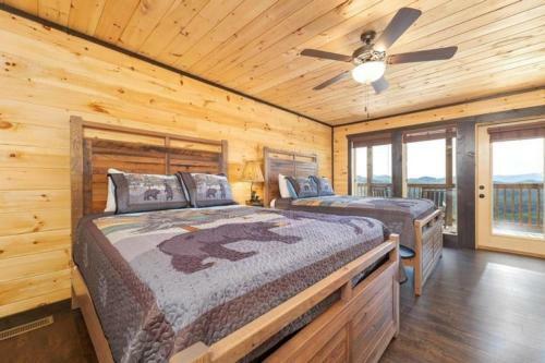 Above The Rest - 4 Bedrooms, 4,5 Baths, Sleeps 12 Home